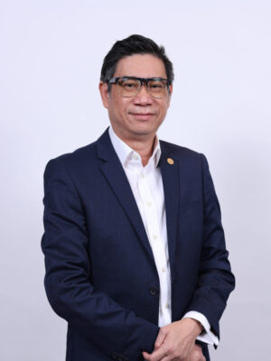 DEREK LEE